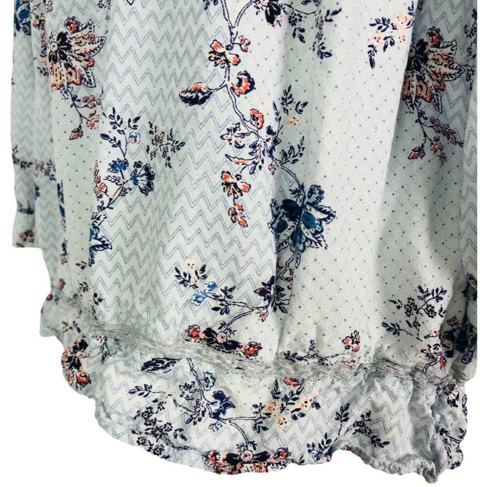 Carlson Womens Blouse Size L Light Blue Tiny Flowers Ruffled Hem Crochet - Picture 9 of 11